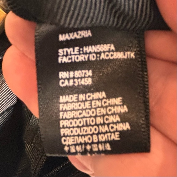 BCBG MAXAZRIA Zipper Leather Black and Gold Clutch Bag With Handle NEW WITH TAG - Picture 5 of 11